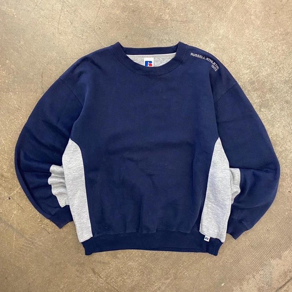 Vintage 90s Russell Athletic Two Toned Navy Blue Crewneck Blank Padding Size L